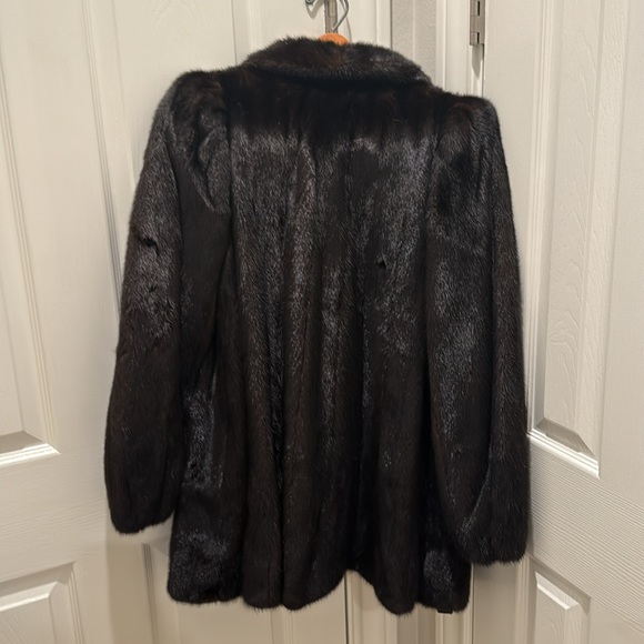 Neiman Marcus Mink Fur - Picture 3 of 4